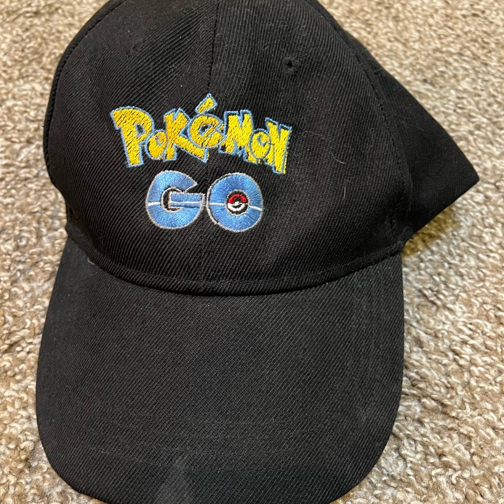 Pokémon go hat